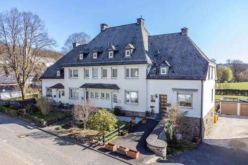 Foto - Haus zum Kaufen in Hilchenbach 139.000,00 € 103 m²