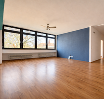 Wohnung zum Kaufen in Sindelfingen 220.000,00 € 88 m²
