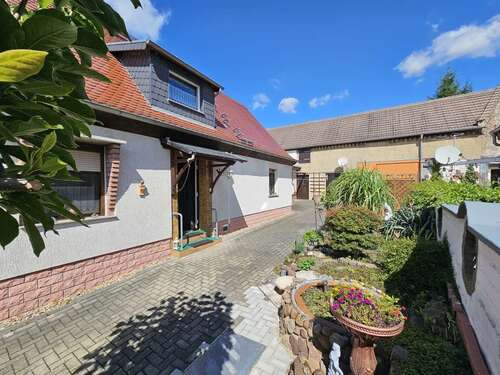 Foto - Haus zum Kaufen in Halle 199.000,00 € 105 m²