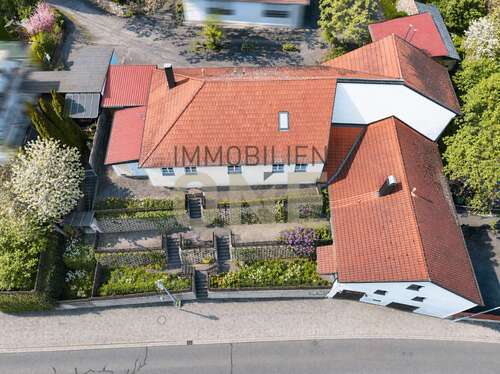 Foto - Haus zum Kaufen in Schierling 420.000,00 € 268.77 m²