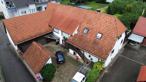 Foto - Haus zum Kaufen in Malsch 650.000,00 € 247 m²