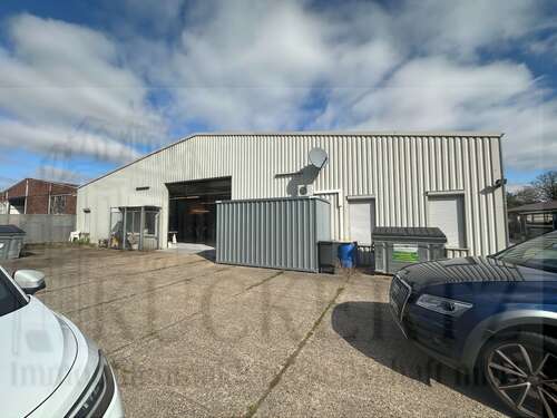 Foto - Spezialgewerbe in Düren 680.000,00 € 1075 m²