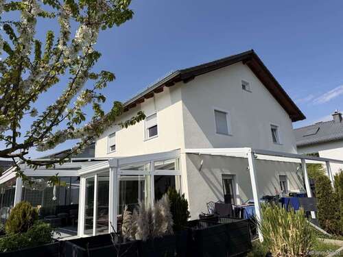 Foto - Haus zum Kaufen in Geisenheim Marienthal 698.000,00 € 171 m²