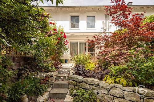Foto - Haus zum Kaufen in Usingen 468.000,00 € 167 m²