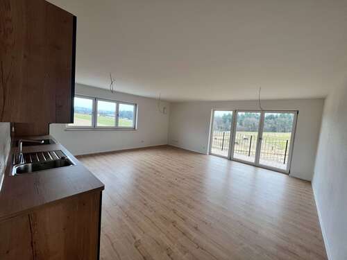Foto - Wohnung zum Mieten in Tiefenbach 1.100,00 € 92 m²