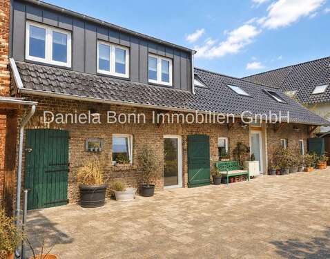 Foto - Wohnung zum Kaufen in Pulheim Stommeln 798.000,00 € 156.55 m²