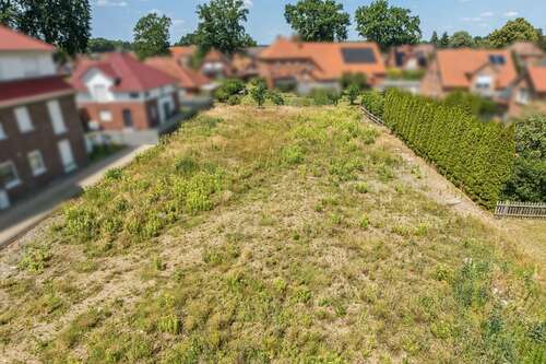 Foto - Grundstück zu verkaufen in Garbsen 449.000,00 € 1682 m²