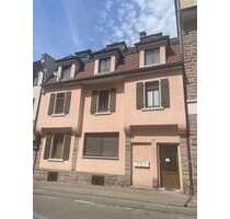 Haus zum Kaufen in Baden-Baden 650.000,00 € 352 m²