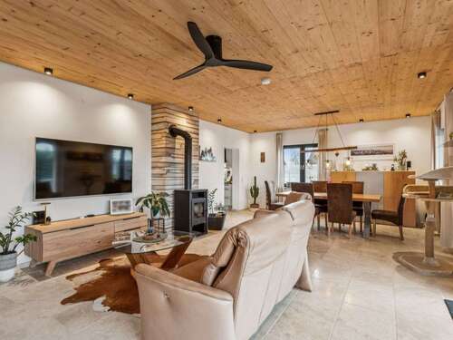 Foto - Haus zum Kaufen in Asbach 548.000,00 € 190 m²