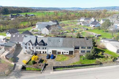 Foto - Haus zum Kaufen in Platten 435.000,00 € 185 m²
