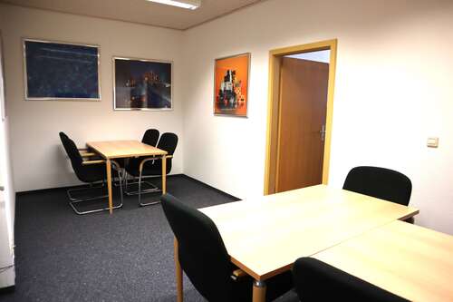 Foto - Büro in Abstatt 1.800,00 € 200 m²