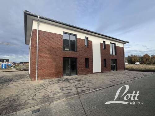 Foto - Wohnung zum Mieten in Apen Augustfehn 800,00 € 72.26 m²