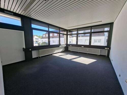 Foto - Büro in Giengen an der Brenz 1.000,00 € 185 m²