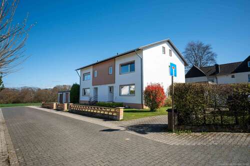 Foto - Haus zum Kaufen in Bonn Niederholtorf 398.000,00 € 162.47 m²