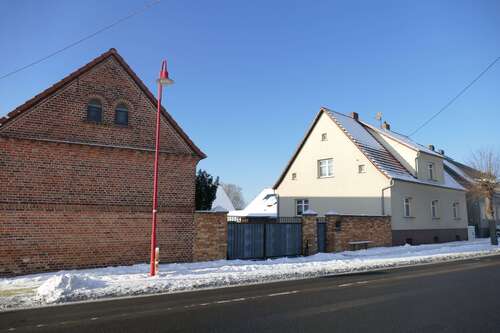 Foto - Haus zum Kaufen in Schenkendöbern 310.000,00 € 133 m²