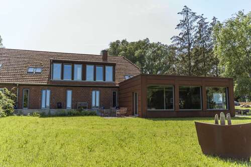 Foto - Haus zum Kaufen in Rappin OT Moisselbritz 1.400.000,00 € 260 m²