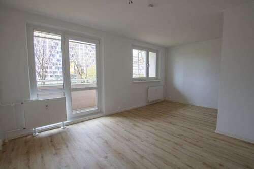 Foto - Wohnung zum Mieten in Halle (Saale) 531,00 € 70.83 m²