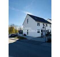 Haus zum Kaufen in Reutlingen 729.000,00 € 131 m² Haus zum Kaufen in Reutlingen 729.000,00 € 131 m²