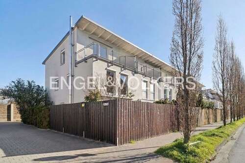 Foto - Haus zum Kaufen in Frankfurt am Main 748.000,00 € 143 m²