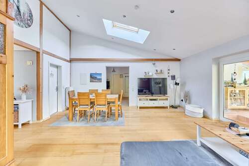Foto - Haus zum Kaufen in Kindenheim 449.000,00 € 219 m²