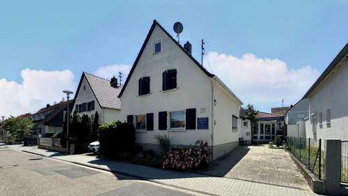Foto - Haus zum Kaufen in Neustadt 349.000,00 € 114 m²