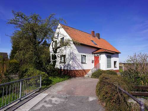 Foto - Haus zum Kaufen in Sehnde 392.000,00 € 187.09 m²