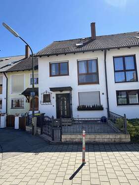 Foto - Haus zum Mieten in Unterschleißheim 2.600,00 € 134 m²