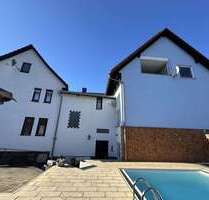 Haus zum Kaufen in Berka vor dem Hainich 185.000,00 € 230.37 m²