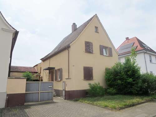 Foto - Haus zum Kaufen in Haßloch 320.000,00 € 189 m²