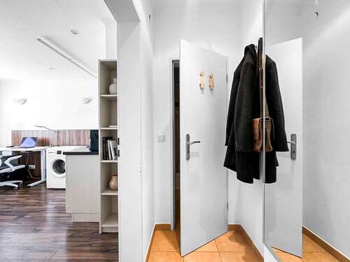 Foto - Wohnung zum Mieten in Düsseldorf 400,00 € 19.24 m²