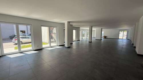 Foto - Spezialgewerbe in Ostfildern Nellingen 3.690,00 € 236 m²