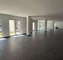 Spezialgewerbe in Ostfildern Nellingen 3.690,00 € 236 m²