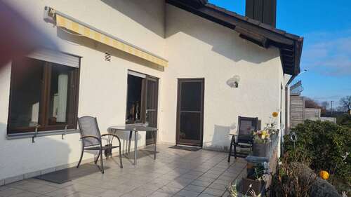 Foto - Haus zum Kaufen in Atting 749.000,00 € 330 m²