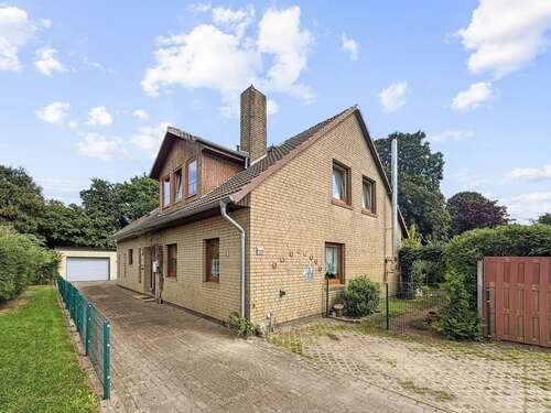 Foto - Haus zum Kaufen in Loxstedt 275.000,00 € 213 m²