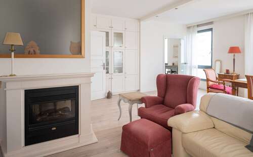 Foto - Wohnung zum Kaufen in Düsseldorf-Oberkassel 1.295.000,00 € 140 m²