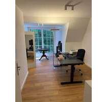 Büro in Hamburg 790,00 € 21 m² - 790,00&nbsp;EUR Kaltmiete, ca.&nbsp; 21,00&nbsp;m&sup2; in Hamburg (PLZ: 22301)