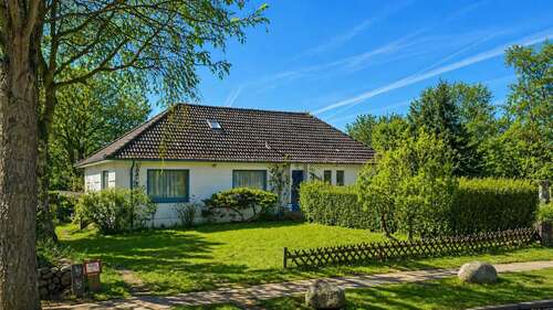 Foto - Haus zum Kaufen in Wyk 630.000,00 € 215 m²