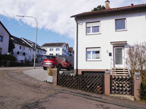 Foto - Haus zum Kaufen in Pforzheim 365.000,00 € 100 m²