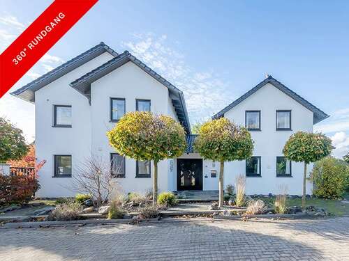 Foto - Haus zum Kaufen in Bad Zwischenahn 579.000,00 € 203 m²