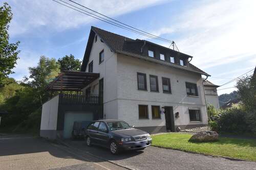 Foto - Haus zum Kaufen in Niederbreitbach 198.000,00 € 130 m²