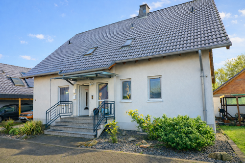 Foto - Haus zum Kaufen in Gierschnach 435.000,00 € 262 m²