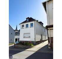 Haus zum Kaufen in Hundsangen 450.000,00 € 327 m²