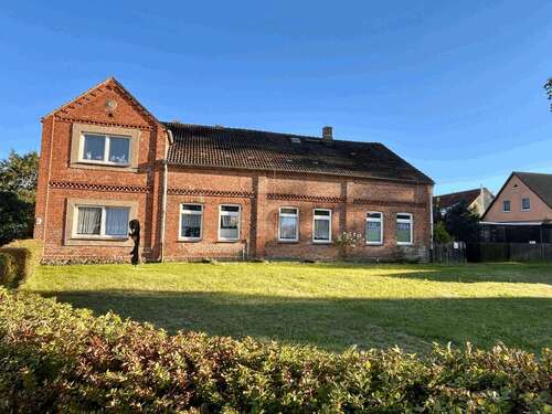 Foto - Haus zum Kaufen in Tarnow 130.000,00 € 160 m²