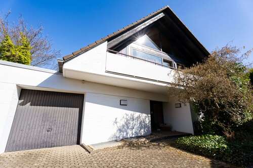 Foto - Haus zum Kaufen in Kaarst 799.000,00 € 233 m²