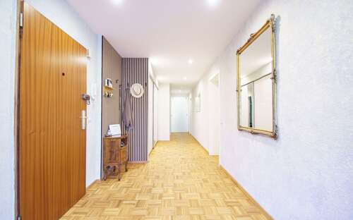 Foto - Wohnung zum Kaufen in Freiburg im Breisgau 849.000,00 € 200 m²