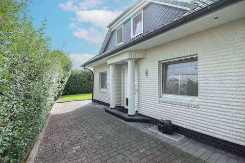 Foto - Haus zum Kaufen in Brunsbek 649.000,00 € 112.1 m²