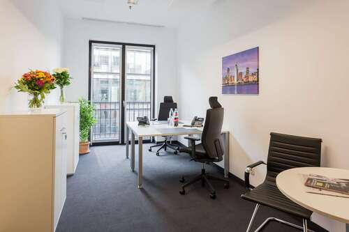 Foto - Büro in Berlin 399,00 € 4 m² - 399,00&nbsp;EUR Kaltmiete, ca.&nbsp; 4,00&nbsp;m&sup2;