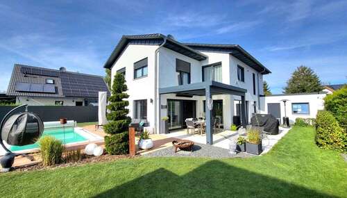 Foto - Haus zum Kaufen in Bibertal 820.000,00 € 194.87 m²