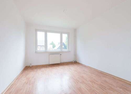 Foto - Wohnung zum Mieten in Burg 320,00 € 19.41 m²