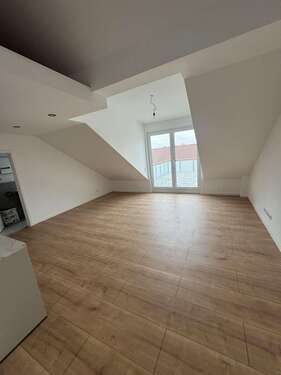 Foto - Wohnung zum Mieten in Römerberg 700,00 € 35 m²